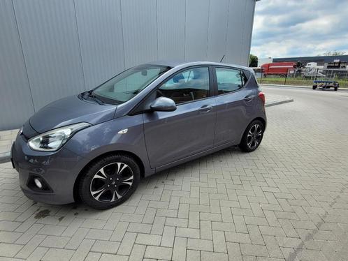 Hyundai i10 5DR.1.0i Blue 5 MT Comfort 2017, Auto's, Hyundai, Particulier, i10, ABS, Airbags, Airconditioning, Boordcomputer, Centrale vergrendeling