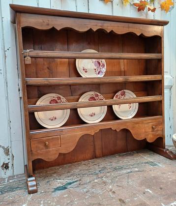 Antiek bordenrek, serviesrek, keukenrek beschikbaar voor biedingen
