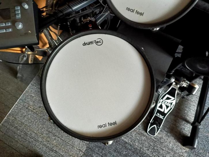 Roland V-drums PD-125 BK Dual Triggered, Muziek en Instrumenten, Drumstellen en Slagwerk, Zo goed als nieuw, Roland, Elektronisch