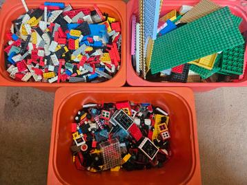 Partij lego onderdelen van 12 kilo beschikbaar voor biedingen