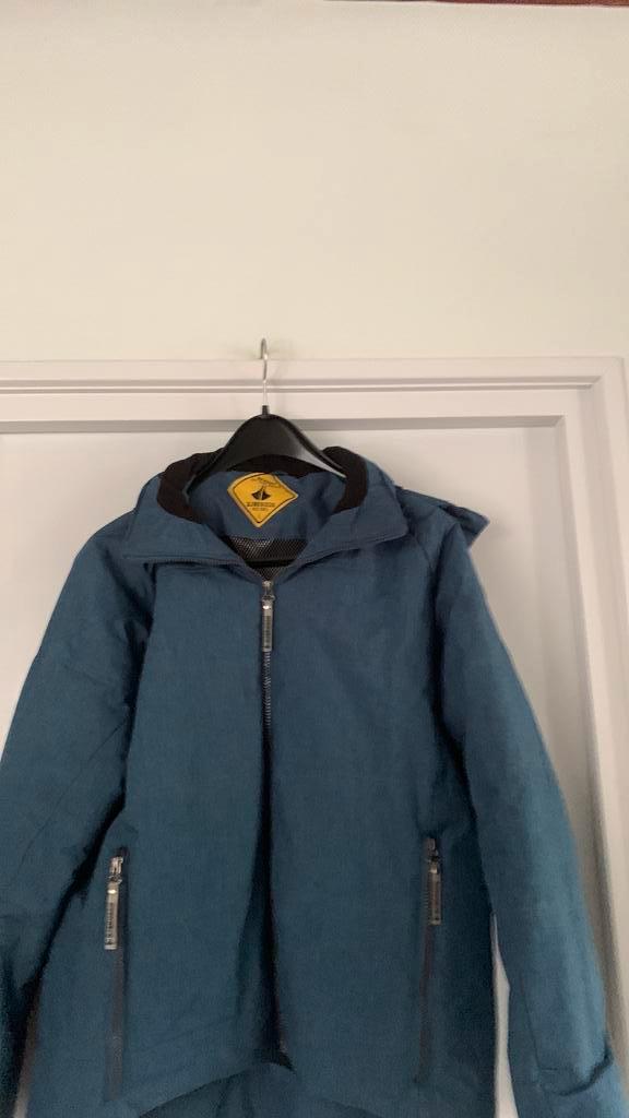 Bjornson zgan Dames Jas met capuchon maat Large 42, Kleding | Dames, Jassen | Winter, Zo goed als nieuw, Maat 42/44 (L), Blauw