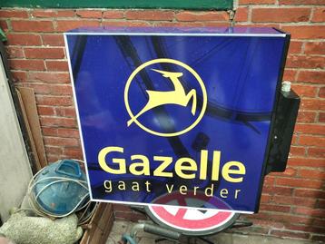 lichtbak van gazelle ,70x70 cm  beschikbaar voor biedingen