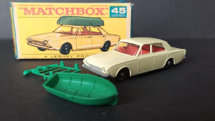 Ford Corsair met boot Lesney Matchbox no45 Pol, Hobby en Vrije tijd, Modelauto's | Overige schalen, Zo goed als nieuw, Auto, Verzenden