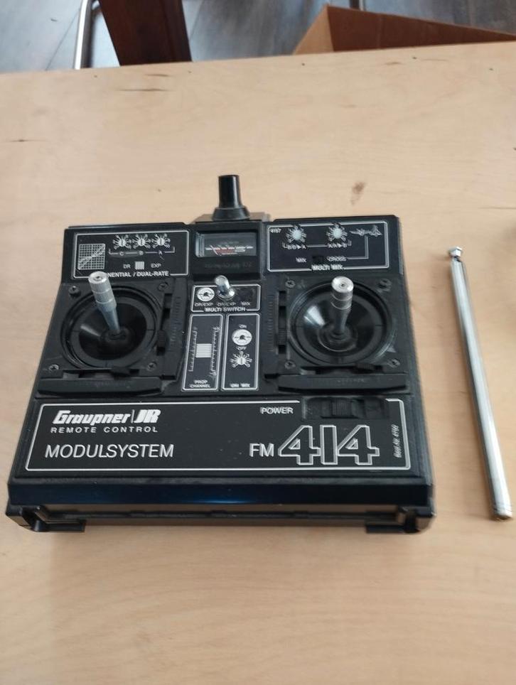 Graupner/JR FM414, Hobby en Vrije tijd, Modelbouw | Radiografisch | Overige, Gebruikt, Ophalen of Verzenden