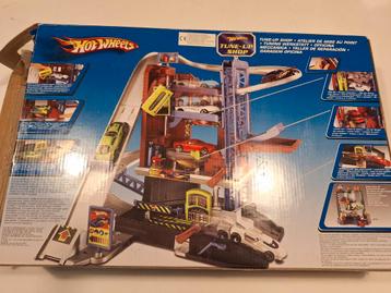 Hot Wheels Tune-Up Shop Racebaan beschikbaar voor biedingen