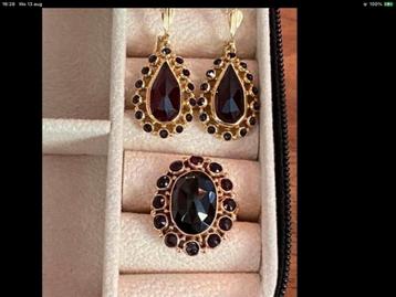 Antieke vintage gouden oorbellen creolen Edelstenen 14/18 k beschikbaar voor biedingen