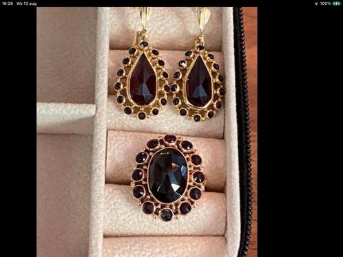 Antieke vintage gouden oorbellen creolen Edelstenen 14/18 k, Sieraden, Tassen en Uiterlijk, Oorbellen, Zo goed als nieuw, Knopjes of Stekers