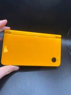 Nintendo DSi - xl Geel, Spelcomputers en Games, Spelcomputers | Nintendo DS, Gebruikt, Lenn hodes, Ophalen of Verzenden, Lennh0547@gmail.com
