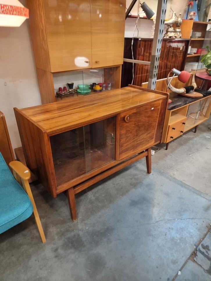 Vintage sideboard met vitrine jaren 60, Antiek en Kunst, Antiek | Meubels | Kasten, Ophalen of Verzenden