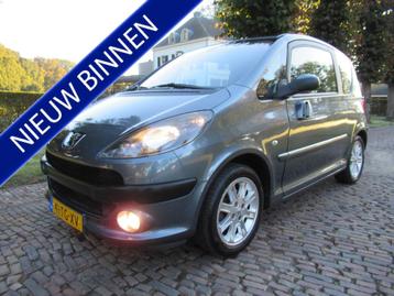 Peugeot 1007 1.6-16V Sporty Automaat Ecc Lm Velgen*Apk t/m 3 beschikbaar voor biedingen