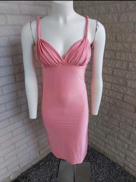 Roze jurk van Reinders- maat M, Kleding | Dames, Jurken, Nieuw, Maat 38/40 (M), Roze, Onder de knie, Ophalen of Verzenden