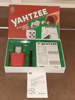 Yahtzee MB 1994 rode doos, Ophalen of Verzenden, Zo goed als nieuw