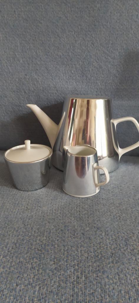 Space Age Melitta thee set, pot met warmhoudmantel, 1960's, Antiek en Kunst, Antiek | Keramiek en Aardewerk, Ophalen of Verzenden