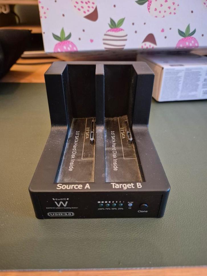 Dual Docking Station m. Voeding & Kabel, Computers en Software, Dockingstations, Gebruikt, Docking station, Harde schijf, Laptop