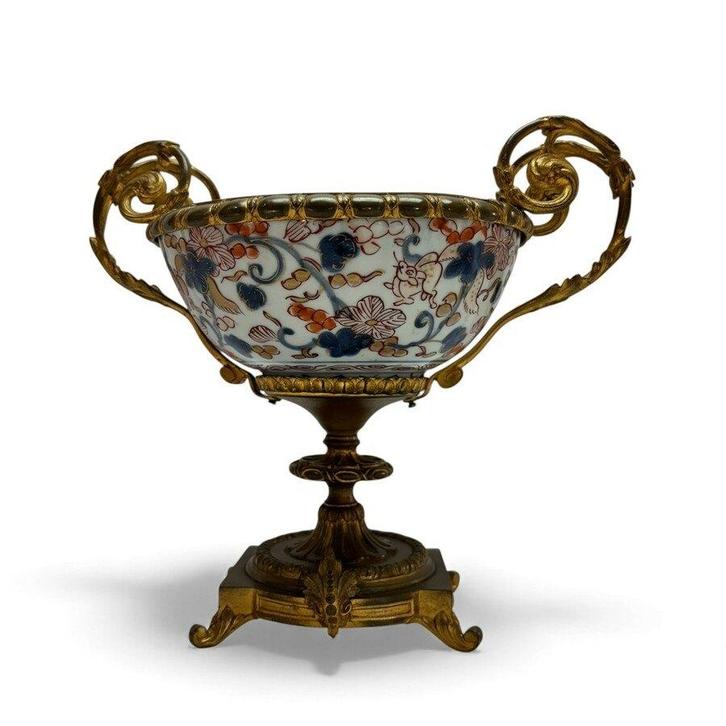 18e eeuwse imari kom in 19e eeuws Frans verguld montuur, Antiek en Kunst, Antiek | Porselein, Ophalen of Verzenden