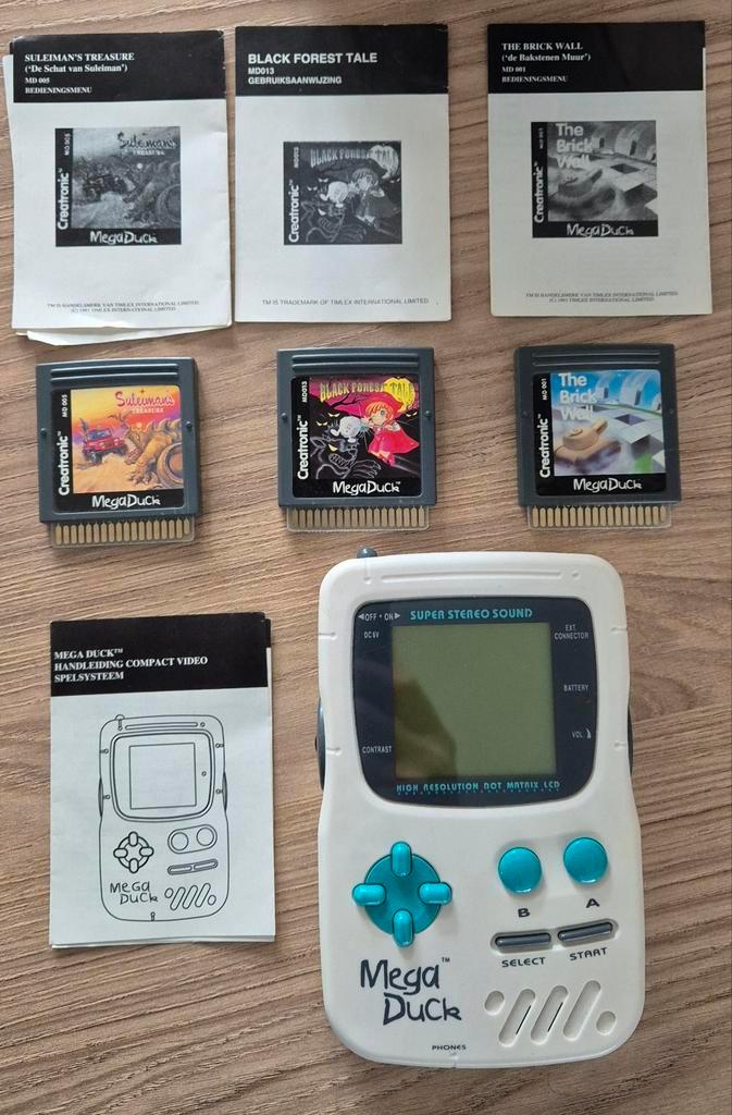 Mega Duck + 3 Games + Boekjes - Retro!, Spelcomputers en Games, Spelcomputers | Nintendo Game Boy, Gebruikt, Overige modellen