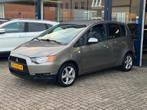 Mitsubishi Colt 1.3 Invite 5 deurs AUTOMAAT 95PK NAP! Cruise, Auto's, Stof, Gebruikt, Zwart, Colt