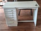 Vintage houten kinderbureau., Huis en Inrichting, Ophalen, Gebruikt