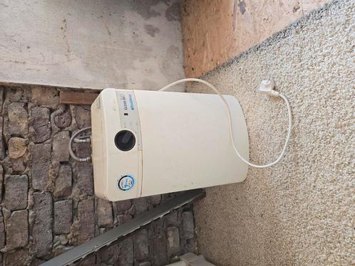 Tekoop, Doe-het-zelf en Verbouw, Geisers en Boilers, Gebruikt, Boiler, Minder dan 20 liter, Minder dan 3 jaar oud, Ophalen of Verzenden