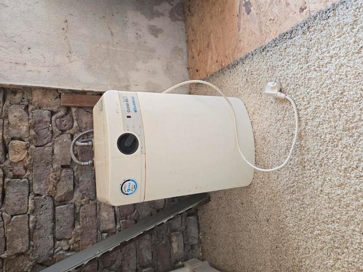 Tekoop, Doe-het-zelf en Verbouw, Geisers en Boilers, Gebruikt, Boiler, Minder dan 20 liter, Minder dan 3 jaar oud, Ophalen of Verzenden
