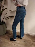 Stradivarius Cropped Flare Jeans - Maat 34, Blauw, Ophalen of Verzenden, Zo goed als nieuw, W27 (confectie 34) of kleiner