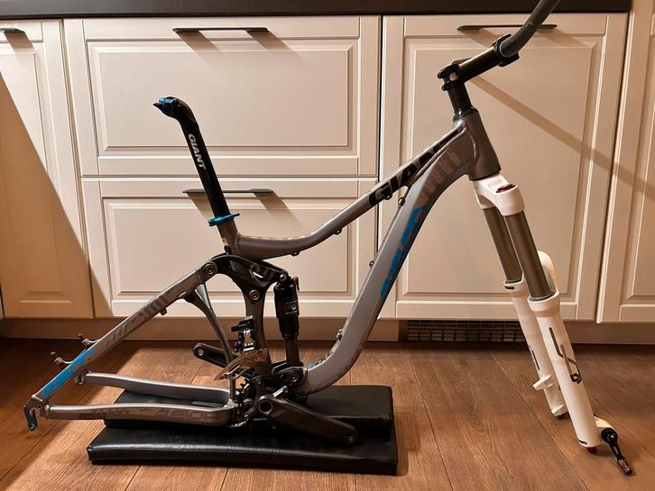 Giant Reign 6.0 frameset Rockshox Lyric Fox Float, Fietsen en Brommers, Fietsen | Mountainbikes en ATB, Zo goed als nieuw, Giant