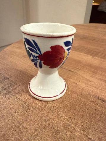 Boerenbont eierdopje beschikbaar voor biedingen