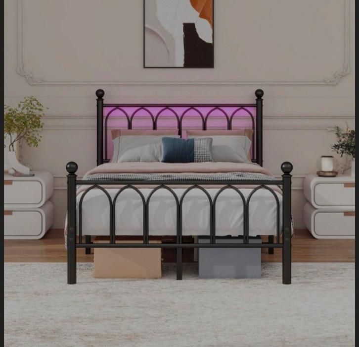 Metalen bedframe 120x200, Huis en Inrichting, Slaapkamer | Bedden, Nieuw, Metaal, Zwart, Ophalen