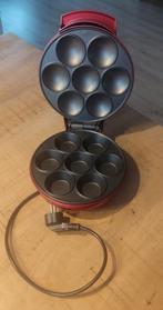 Cupcake maker - Rode cupcake machine, Ophalen of Verzenden, Zo goed als nieuw, Cupcakes, Bakvorm