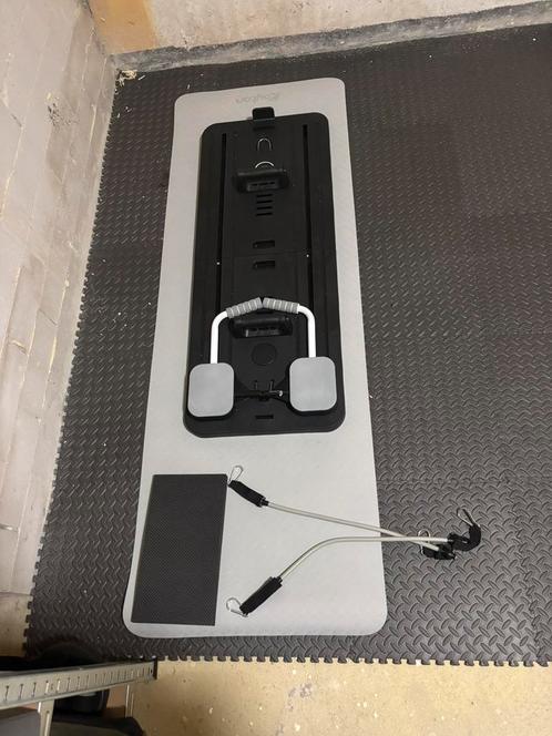 Pilates reformer, Sport en Fitness, Yoga en Pilates, Zo goed als nieuw, Yogamat, Ophalen