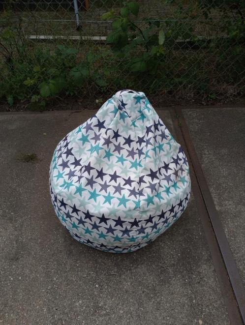 Leuke zitzak blauw met sterren, Huis en Inrichting, Zitzakken, Zo goed als nieuw, Zitzak, Blauw, Ophalen