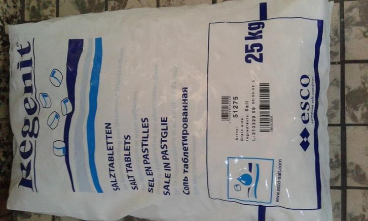 Zouttablet waterontharder regenit zouttabletten, Witgoed en Apparatuur, Waterontharders, Nieuw, Waterontharder met zout, Ophalen