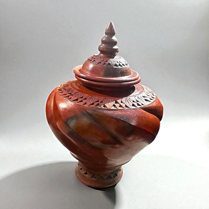Marokkaanse Terracotta Urn - Handgemaakt faux wood, Antiek en Kunst, Antiek | Keramiek en Aardewerk, Ophalen of Verzenden