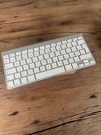 Apple Wireless Keyboard A1314 - Qwerty, Gebruikt, Multimediatoetsen, ., Ophalen of Verzenden