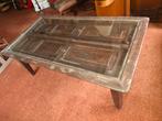 Bijzondere Salontafel met ingelegde luiken en Glasplaat, Ophalen, Gebruikt, 100 tot 150 cm, Glas