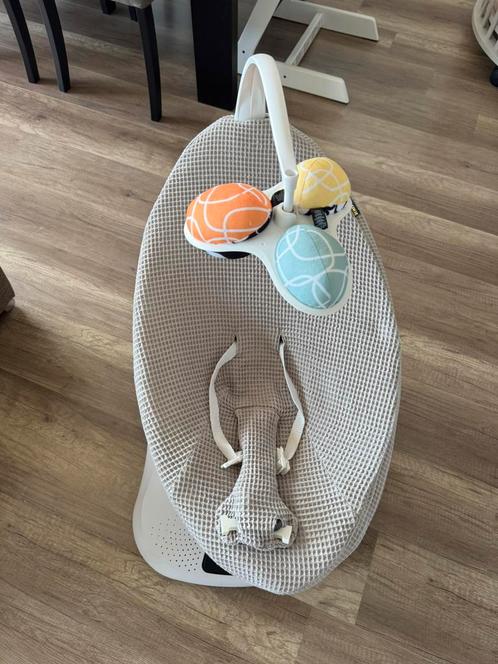 Mamaroo 4 moms, Kinderen en Baby's, Wipstoeltjes, Zo goed als nieuw, Overige merken, Ophalen
