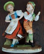 Antiek beeldjes, dansende kinderen. Duits, Tiroll, Antiek en Kunst, Antiek | Porselein, Ophalen