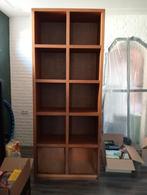 Boekenkast. 100% notenhout., Huis en Inrichting, Kasten | Boekenkasten, Ophalen, Zo goed als nieuw, Met lade(s), 25 tot 50 cm