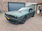 Dodge challenger V8 5.7 hemi in zeer mooie staat full option, Auto's, Dodge, Automaat, Bedrijf, Metallic lak, 5700 cc