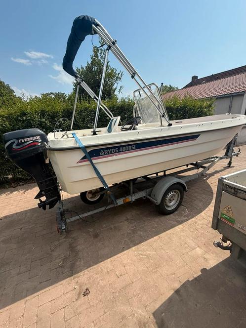 Consoleboot, Watersport en Boten, Vis- en Consoleboten, Zo goed als nieuw, 10 tot 30 pk, 3 tot 6 meter, Benzine, Buitenboordmotor
