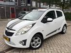 Chevrolet Spark 1.0 16V LS Bi-Fuel (LPG+Benzine) APK 10-2026, Auto's, Chevrolet, 15 km/l, Zwart, 4 cilinders, Wit