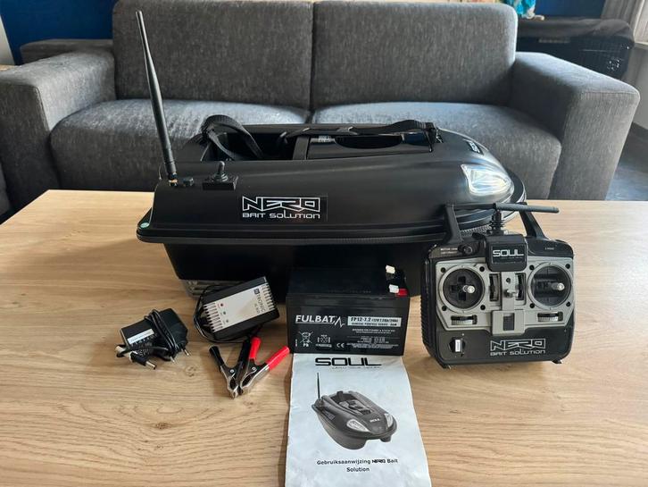 Soul Nero Baitsolution Voerboot, Watersport en Boten, Hengelsport | Karpervissen, Zo goed als nieuw, Overige typen, Ophalen of Verzenden