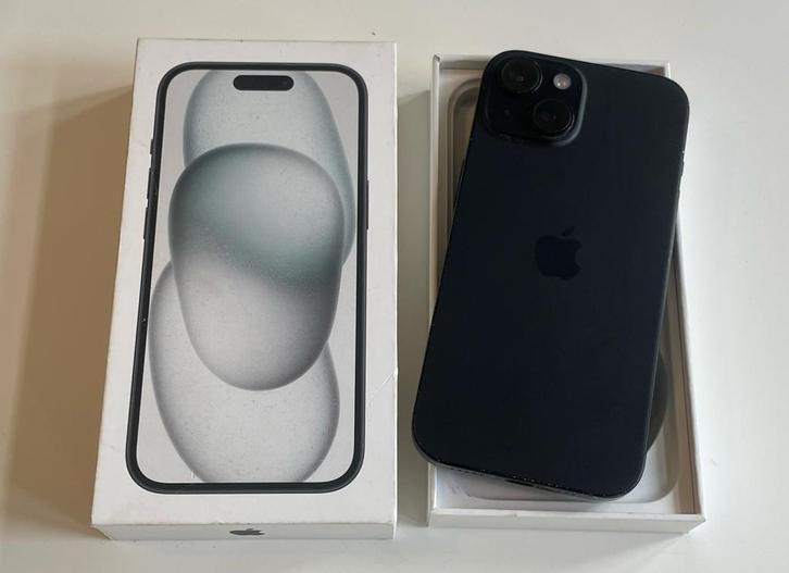 iPhone 15 | 128GB | Zwart | Gebruikssporen, Telecommunicatie, Mobiele telefoons | Hoesjes en Frontjes | Apple iPhone, Zo goed als nieuw