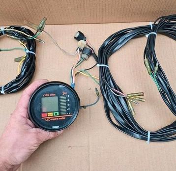 Yamaha tach LCD  + kabels toerenteller  beschikbaar voor biedingen