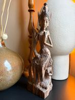 Handgesneden Balinees houten beeld – godin / danseres, Ophalen of Verzenden, Zo goed als nieuw