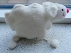 Schaap schaapje van Hema zacht velours meet ca 22 cm breed, Ophalen of Verzenden, Zo goed als nieuw, Overige typen