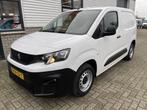 Peugeot Partner 1.2 PureTech Premium benzine grijs kenteken, Auto's, Bestelauto's, Stof, Gebruikt, 1199 cc, Met garantie (alle)