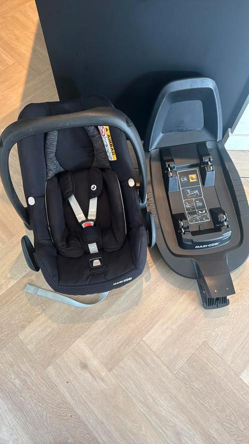 Maxicosi familyfix inclusief base isofix, Kinderen en Baby's, Autostoeltjes, Gebruikt, Maxi-Cosi, 0 t/m 13 kg, Autogordel of Isofix