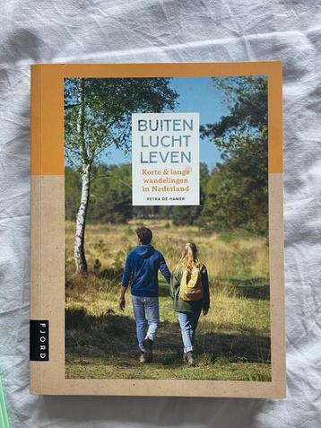 Buiten Lucht Leven - Wandelgids Nederland beschikbaar voor biedingen