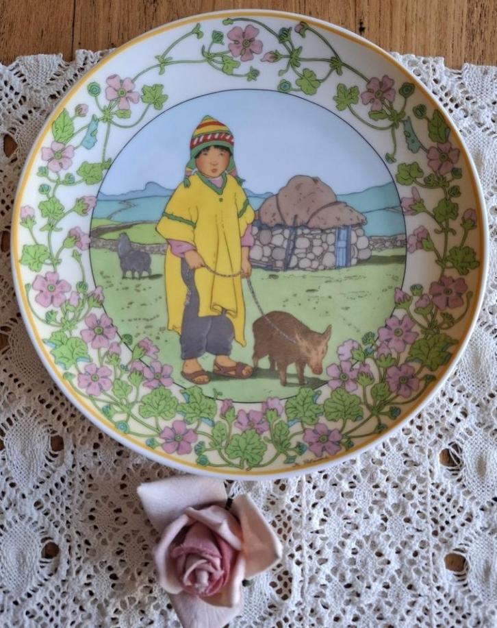 Villeroy & Boch, Heinrich, Unicef wandbord, Our Children 3, Antiek en Kunst, Antiek | Wandborden en Tegels, Ophalen of Verzenden